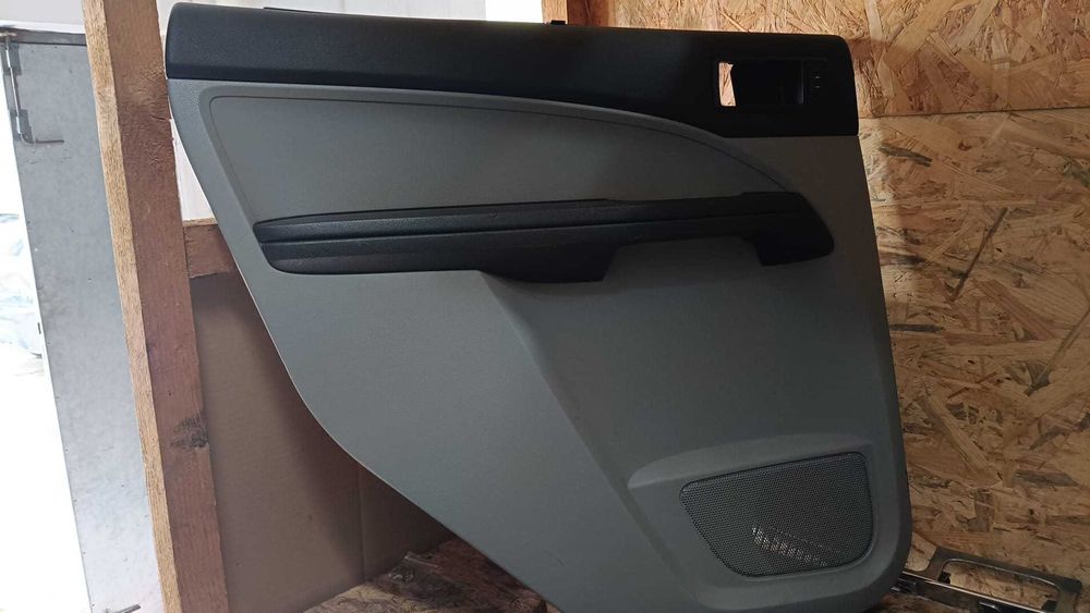 Ford c max boczek lewy tył z roleta 50zl
