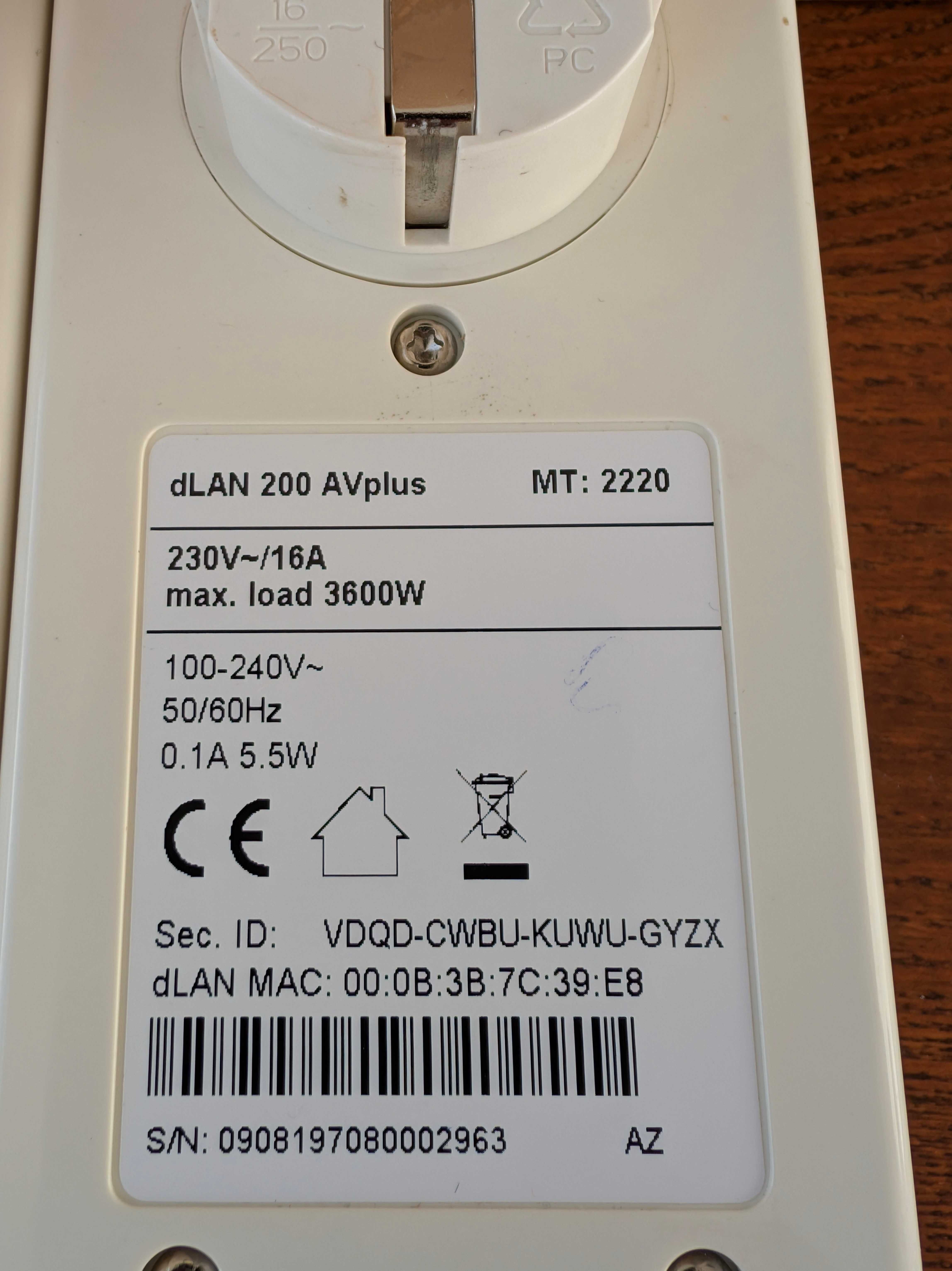 Devolo dLAN 200 AVplus: Internet estável pela rede elétrica!