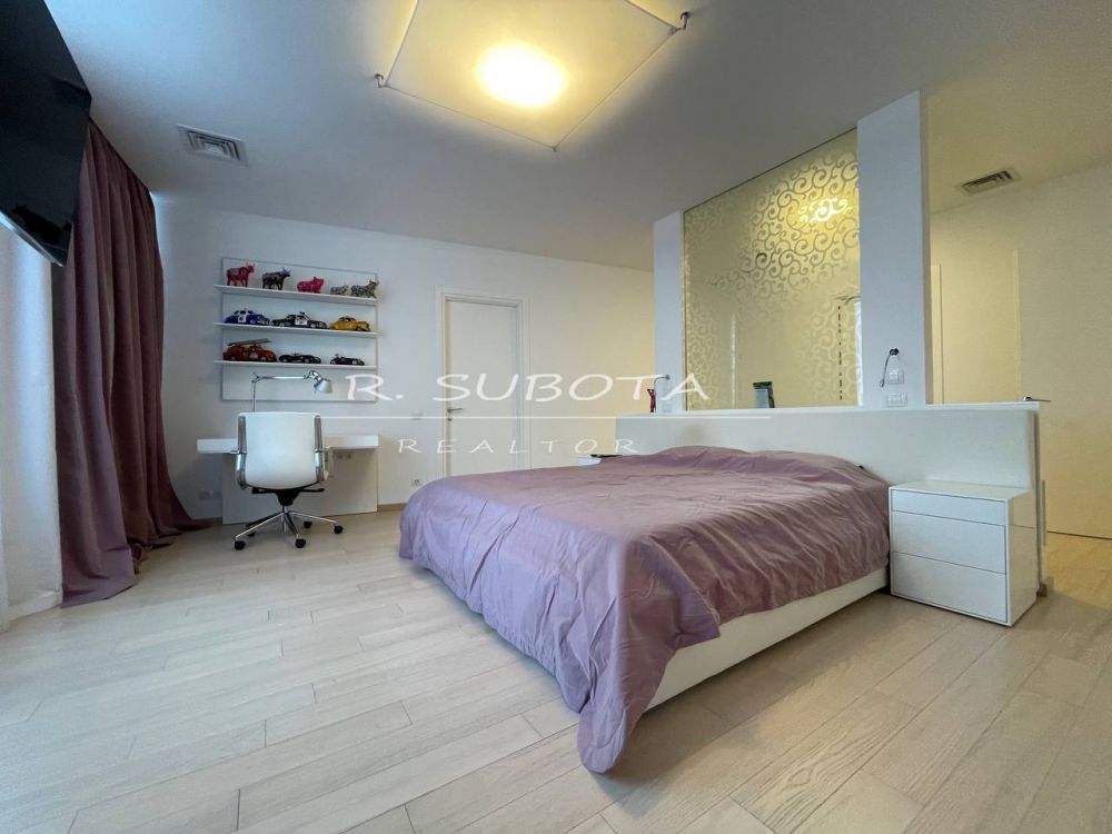 4к Центр Днепра студия 171 м2 ЖК Мост Сити Дуэт Loft White Маяк