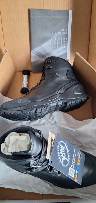 Botas estilo militar tamanho 42 - novas