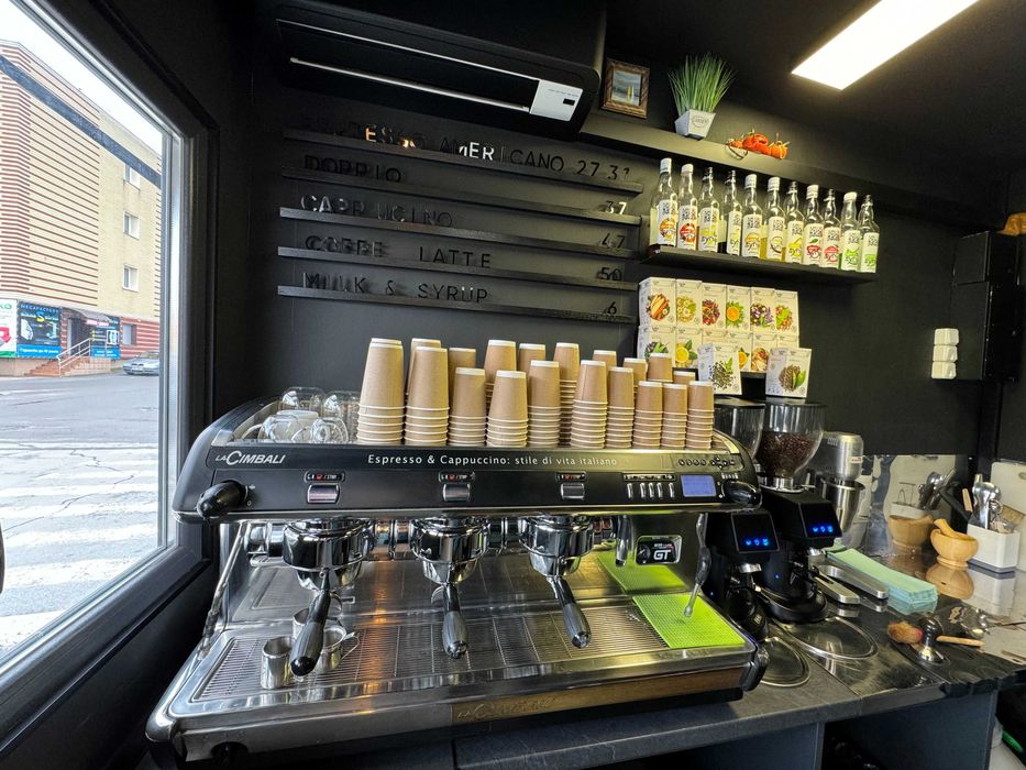 ПРОДАЖ приміщення кав'ярні 14м2