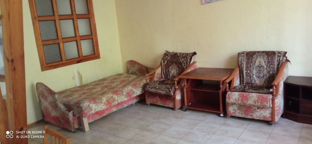 Отдам безплатно диван