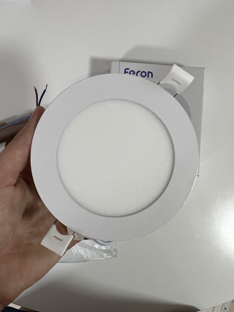 Встраиваемый светодиодный светильник Feron