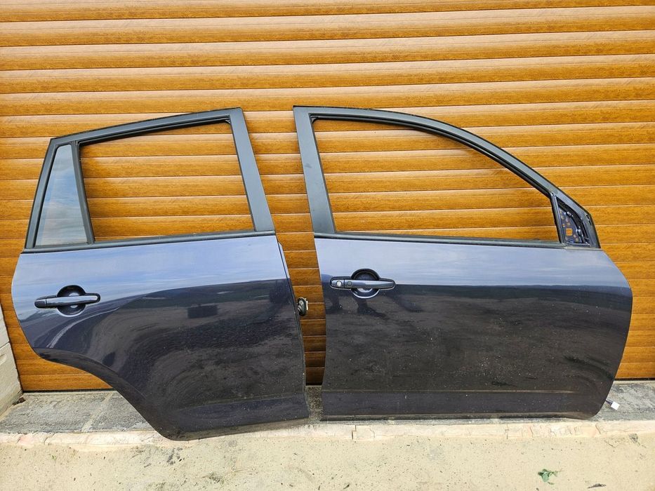 Toyota RAV4 RAV 4 06-12 drzwi PRAWE TYŁ TYLNE 9AF