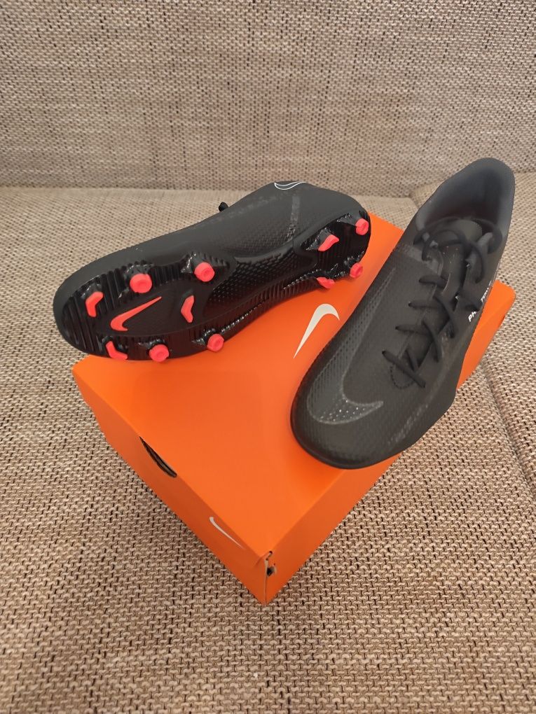 Nowe Korki Nike Phantom gt2 czarne rozmiary 40,5.  42,5. 43. 44