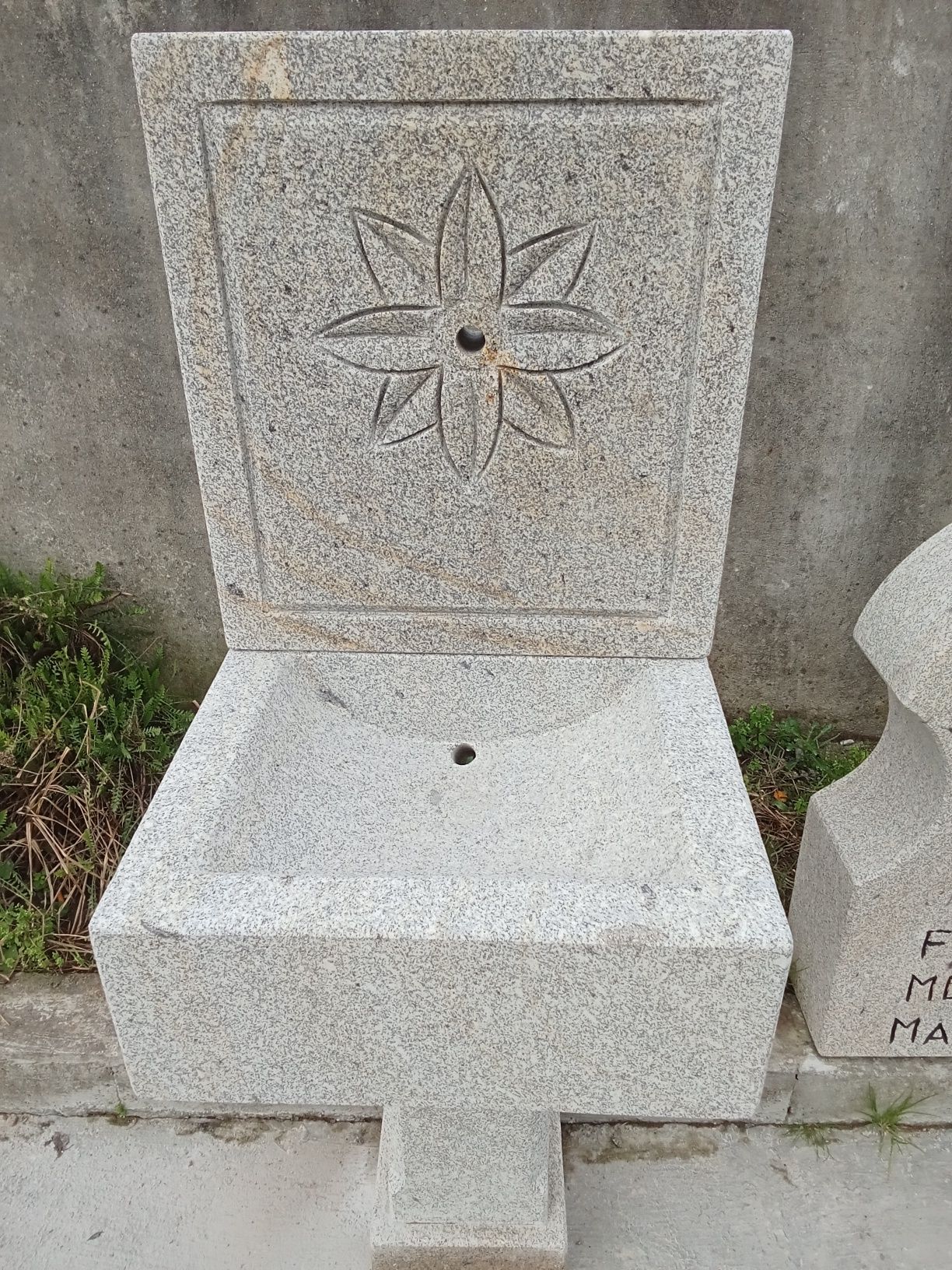 Fonte em granito