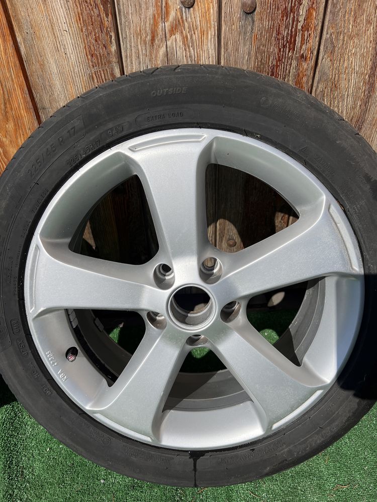 Alufelgi 5 x112 VW oryginal 17 cali bez opon