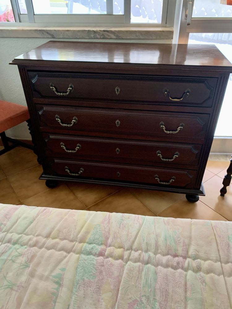 Vendo mobilia de quarto