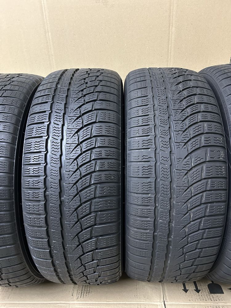 Шини 215/55R17 Nokian WR A4 4шт 4000грн