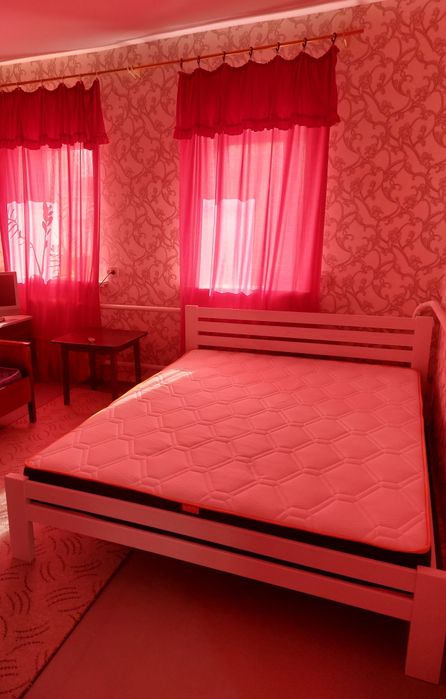 Здам подобово будинок вул.Харківська АТБ Окко