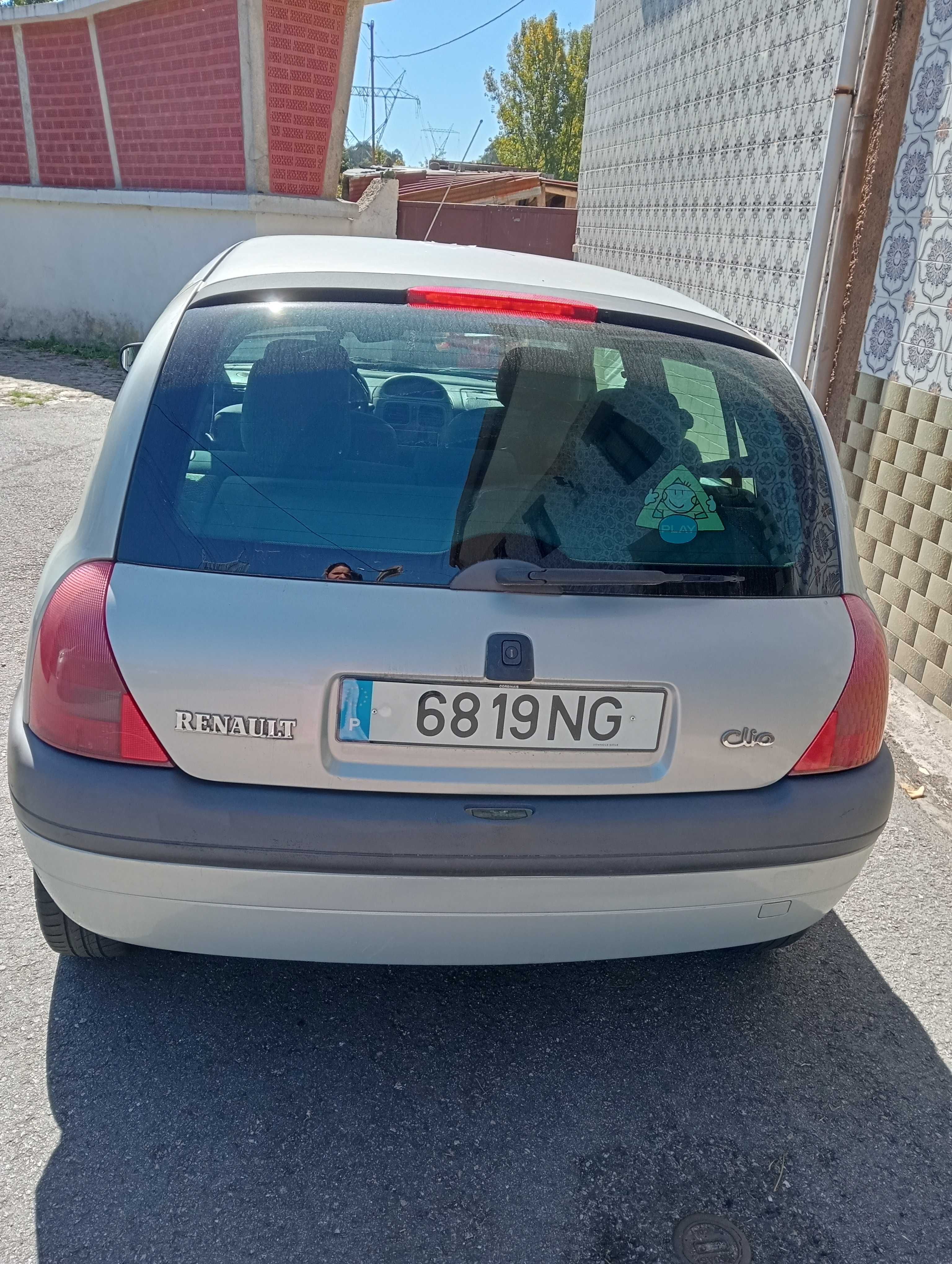 Carro a trabalhar