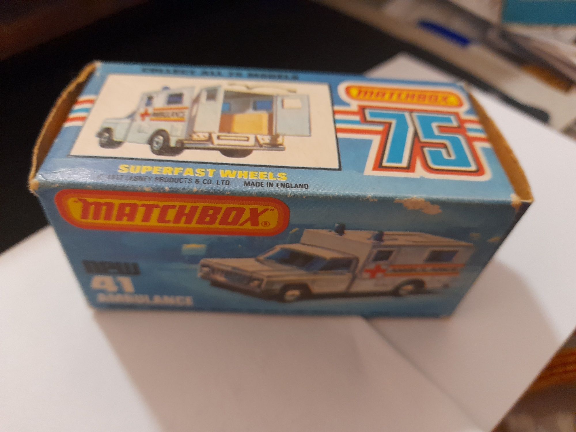 Caixas MATCHBOX carro Polícia Portuguesa Volkswagen 1300 carocha Corgi