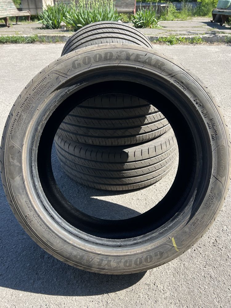 Шина GoodYear EfficientGrip Perfomance 2 225/45 R17 94W