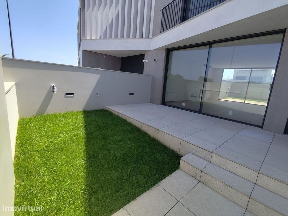 Moradia T3 nova, pronta a habitar em  Aveiro - Casas do Alto