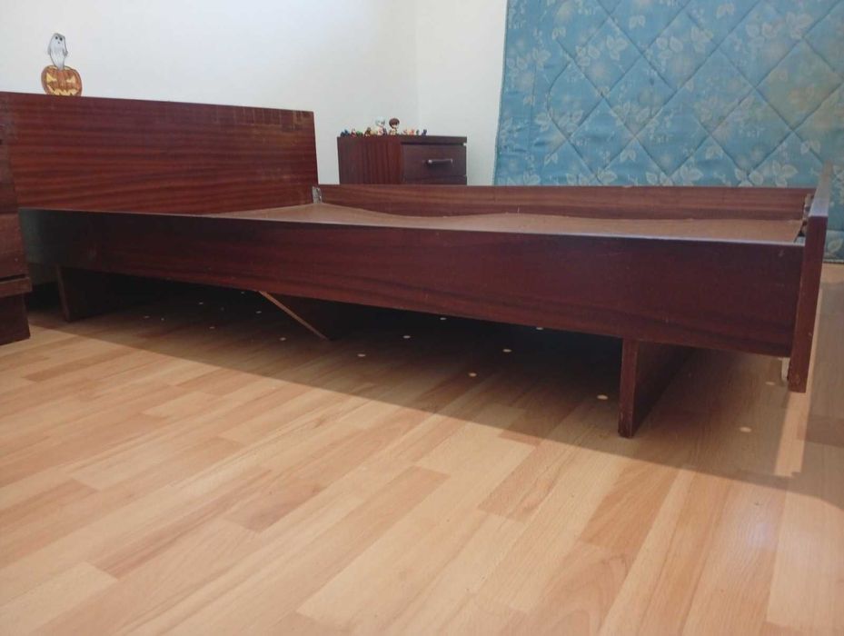 Vendo cama de casal
