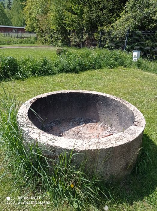 Krąg betonowy duży