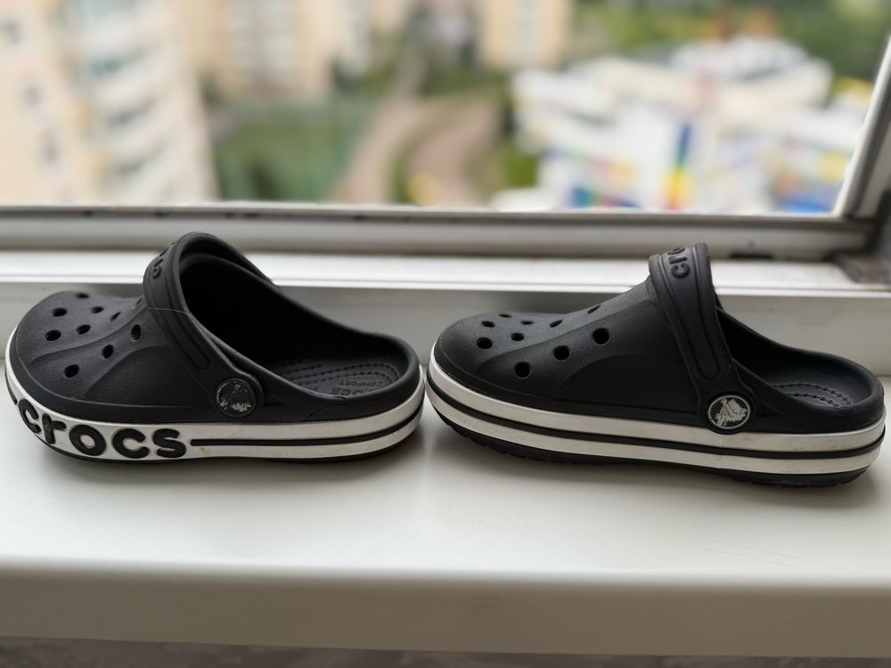 Продам Crocs c11