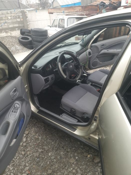 Продам Nissan almera