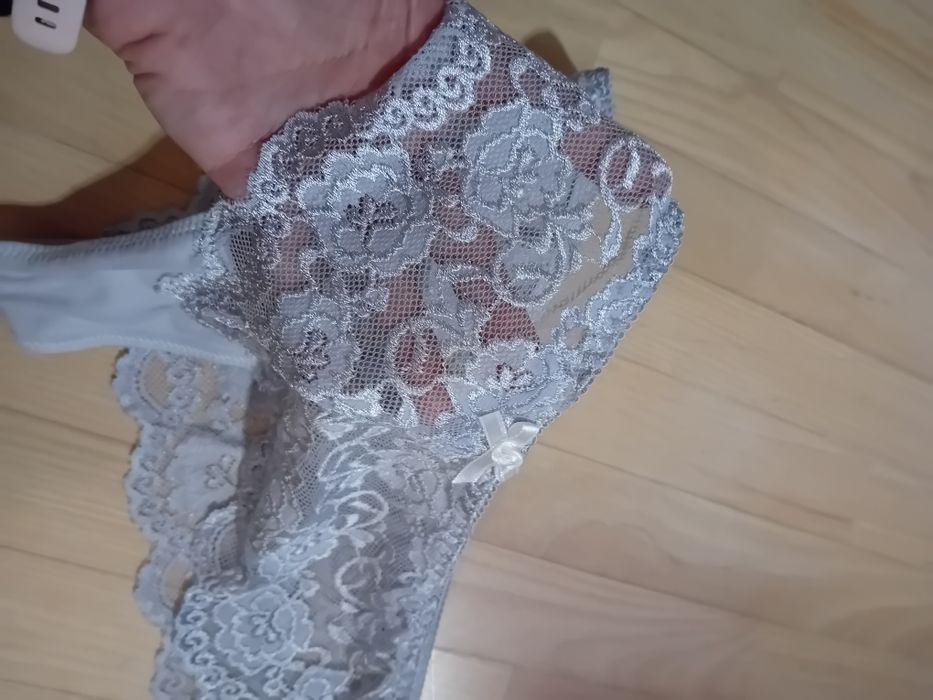 Nowe figi majtki damskie L