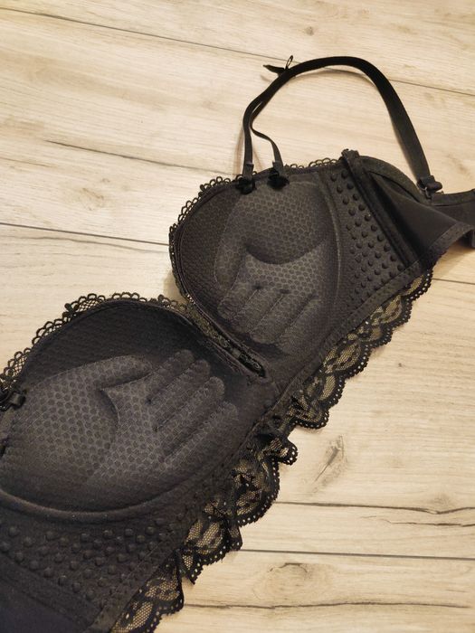 Stanik push up z koronką 75 A