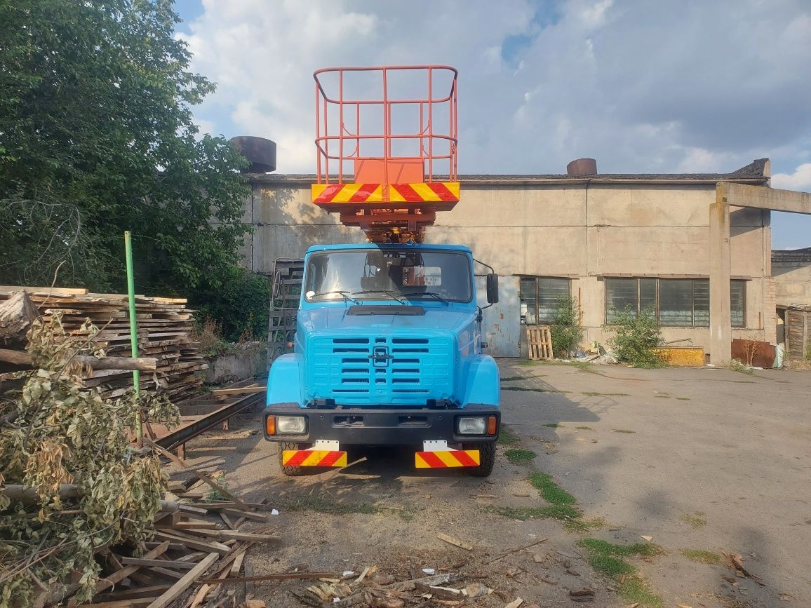Продам автоподьемник автовишка АП-18 АП-17 на базе Зил 2005 год .