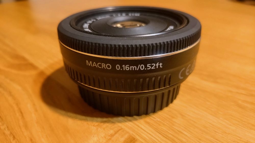 Canon 24 mm stałka placek