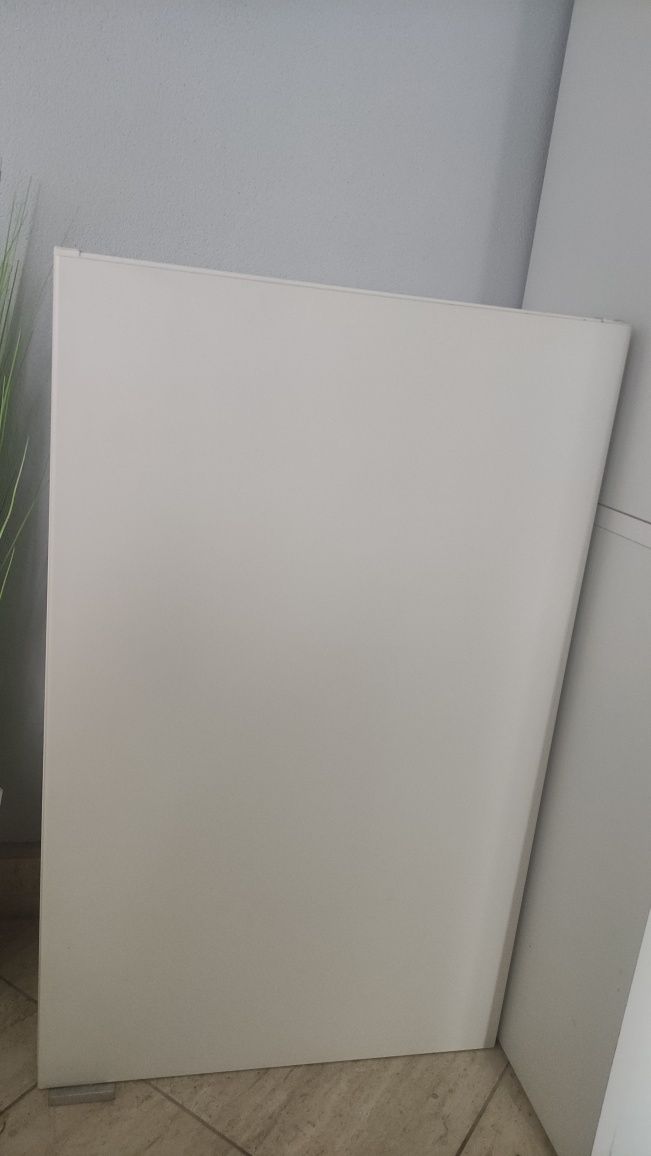 Szafka wisząca łazienkowa Ikea
