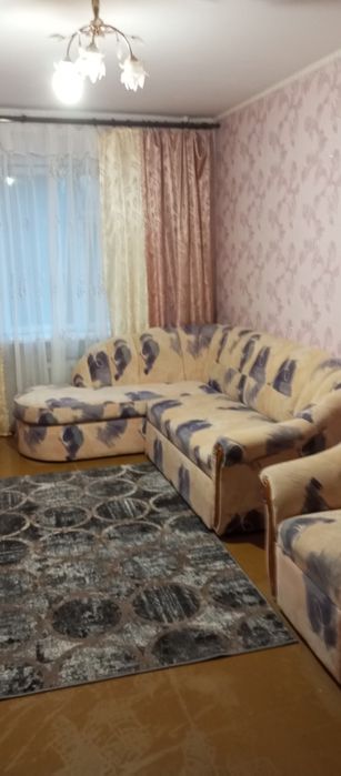 Алмазний. Автовокзал, 23 Вересня, 900гр. ціна за добу,5 окремих спальн