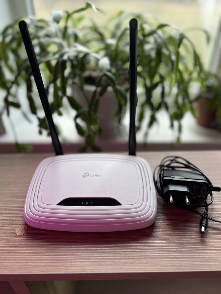 Маршрутизатор TP-LINK TL-WR841N , wi-fi роутер