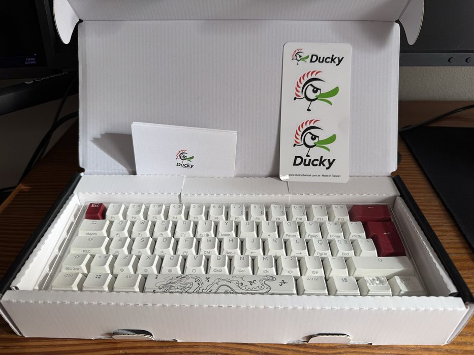 Teclado ducky 2 mini PRO 60% mecânico
