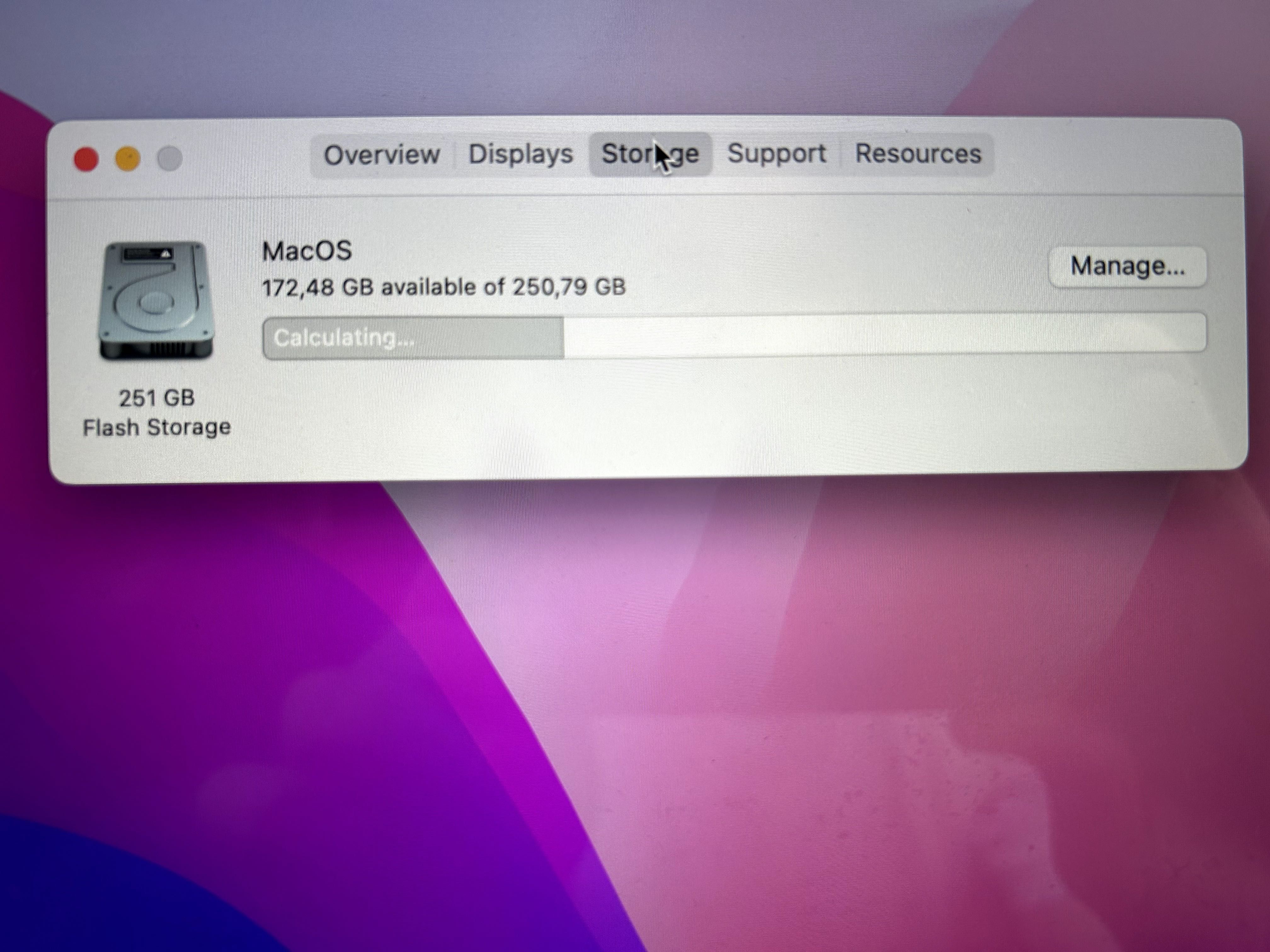 MacBook Pro 15.6 (Intel Core i7, 16 ГБ) з Європи!