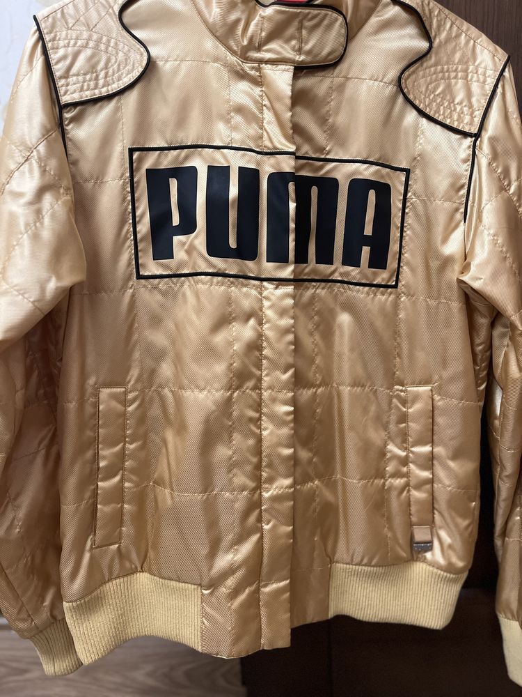 Куртка Puma р L.