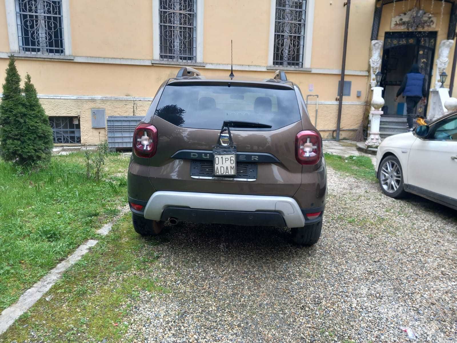 Dacia Duster  1.0 LPG Posiadam inne auta  z  włoch  całe  i uszkodzone