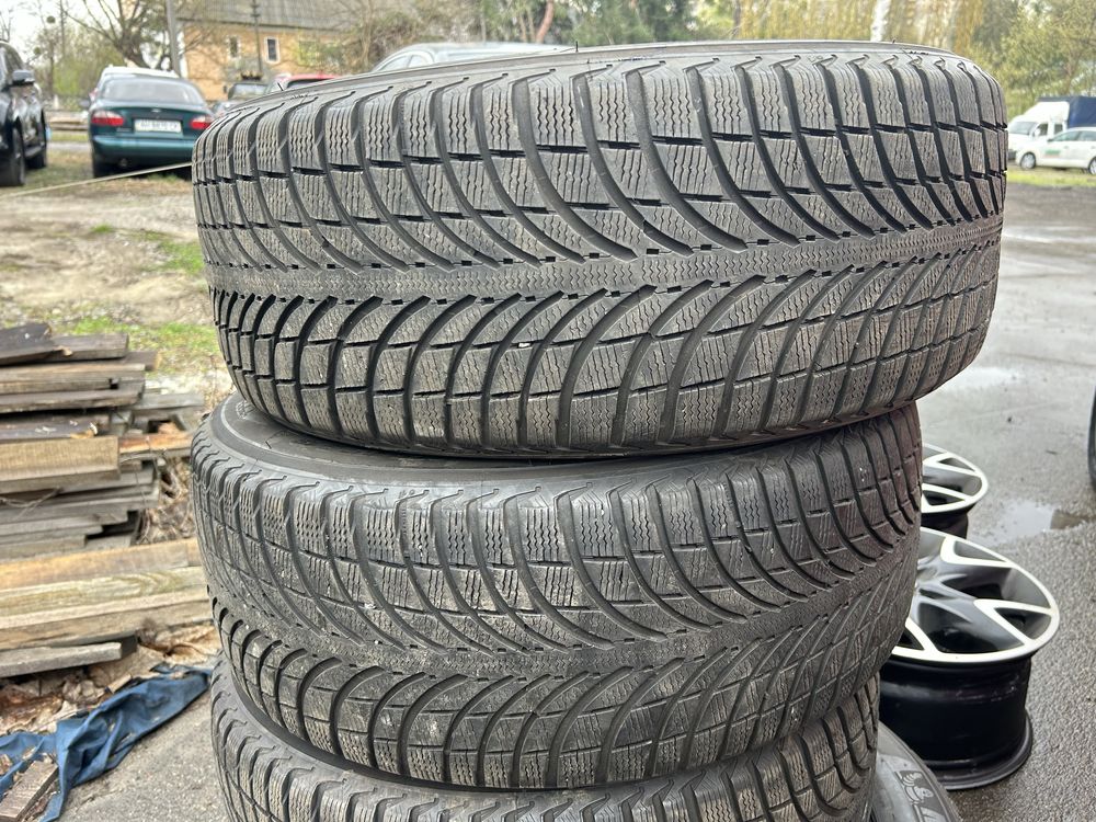 Шини зимові Michelin 255/55R18