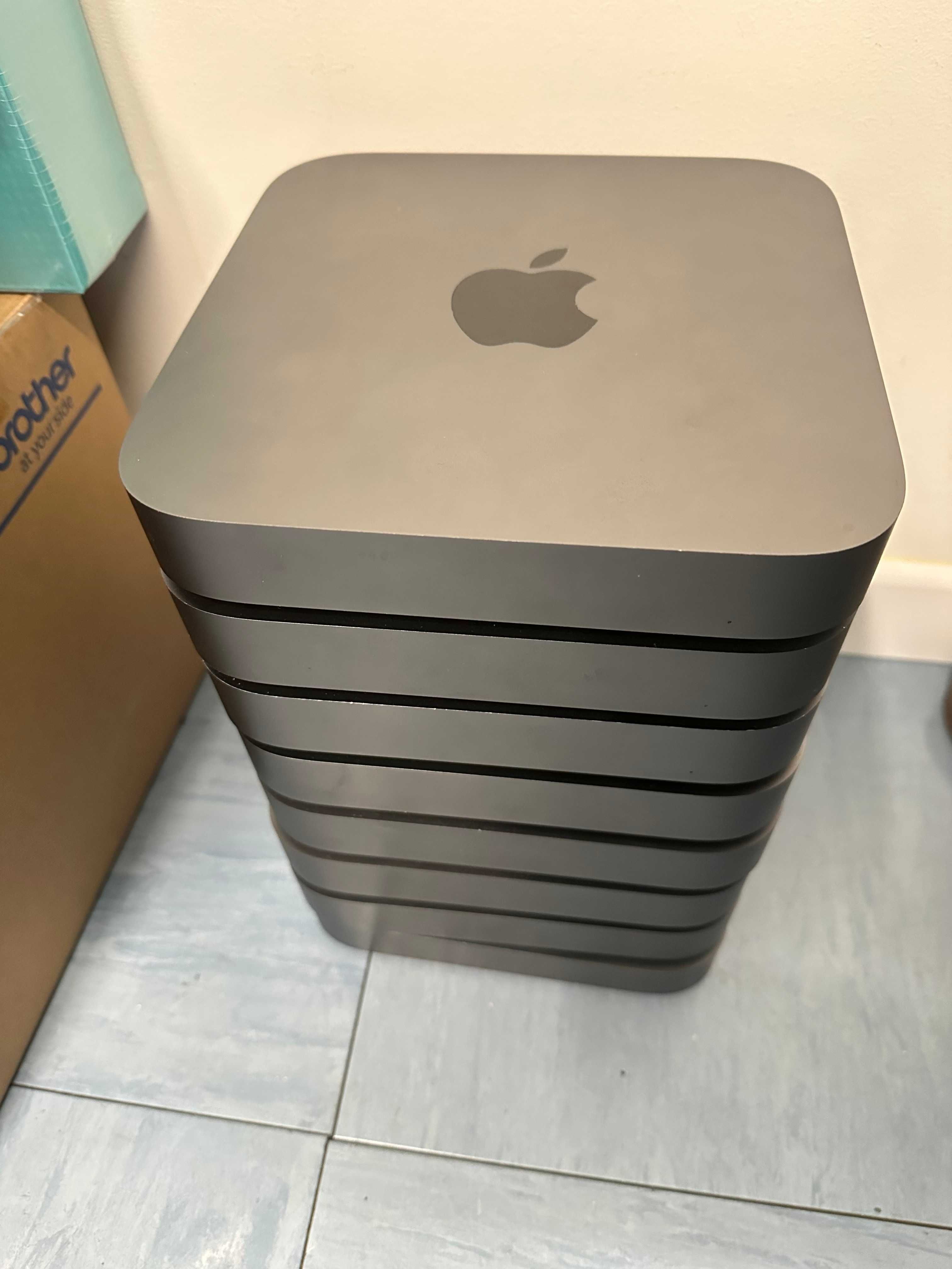 Computador Mac Mini i5 20Gb RAM 256GB SSD MacOS 15.5