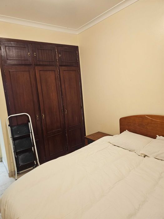 Quarto para solteiro rio de mouro