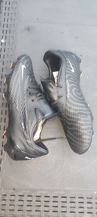 Używane korki Nike Phantom Gx Academy Fg roz. 44 pobranie