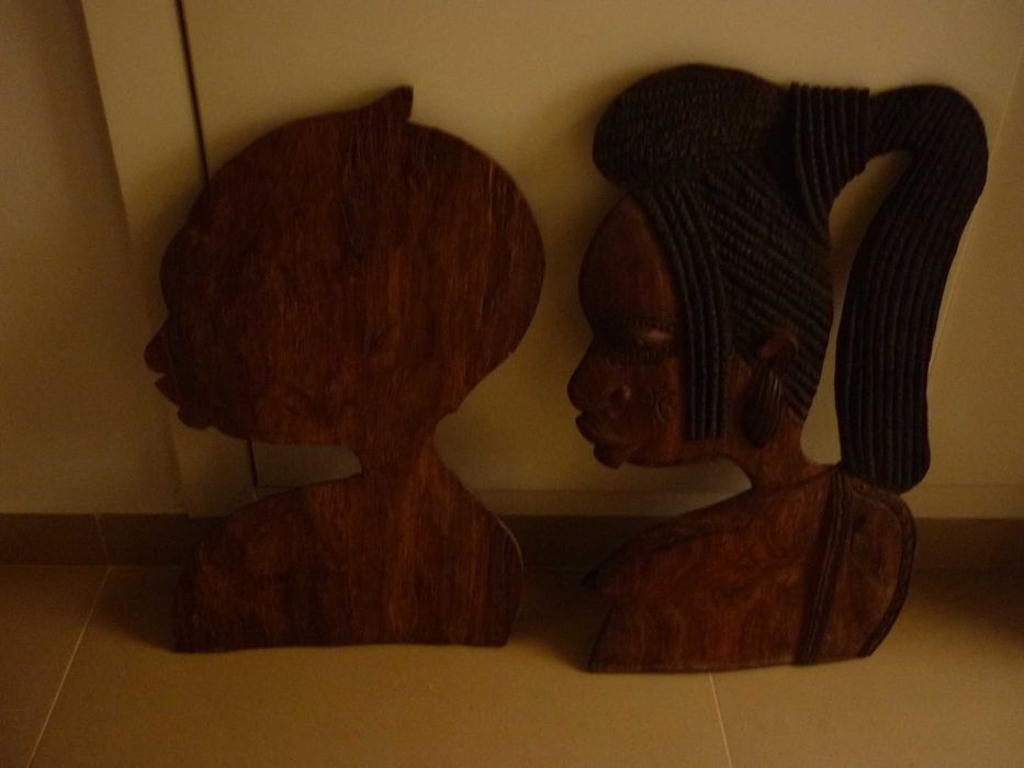 esculturas em madeira, arte africana