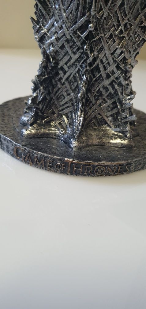 Cadeira Game of thrones