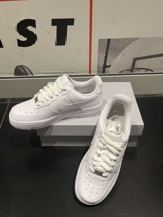 Buty meskie Mokasyny Nike_ Air_ Force_ 1_ Low '07_ Biały R.40