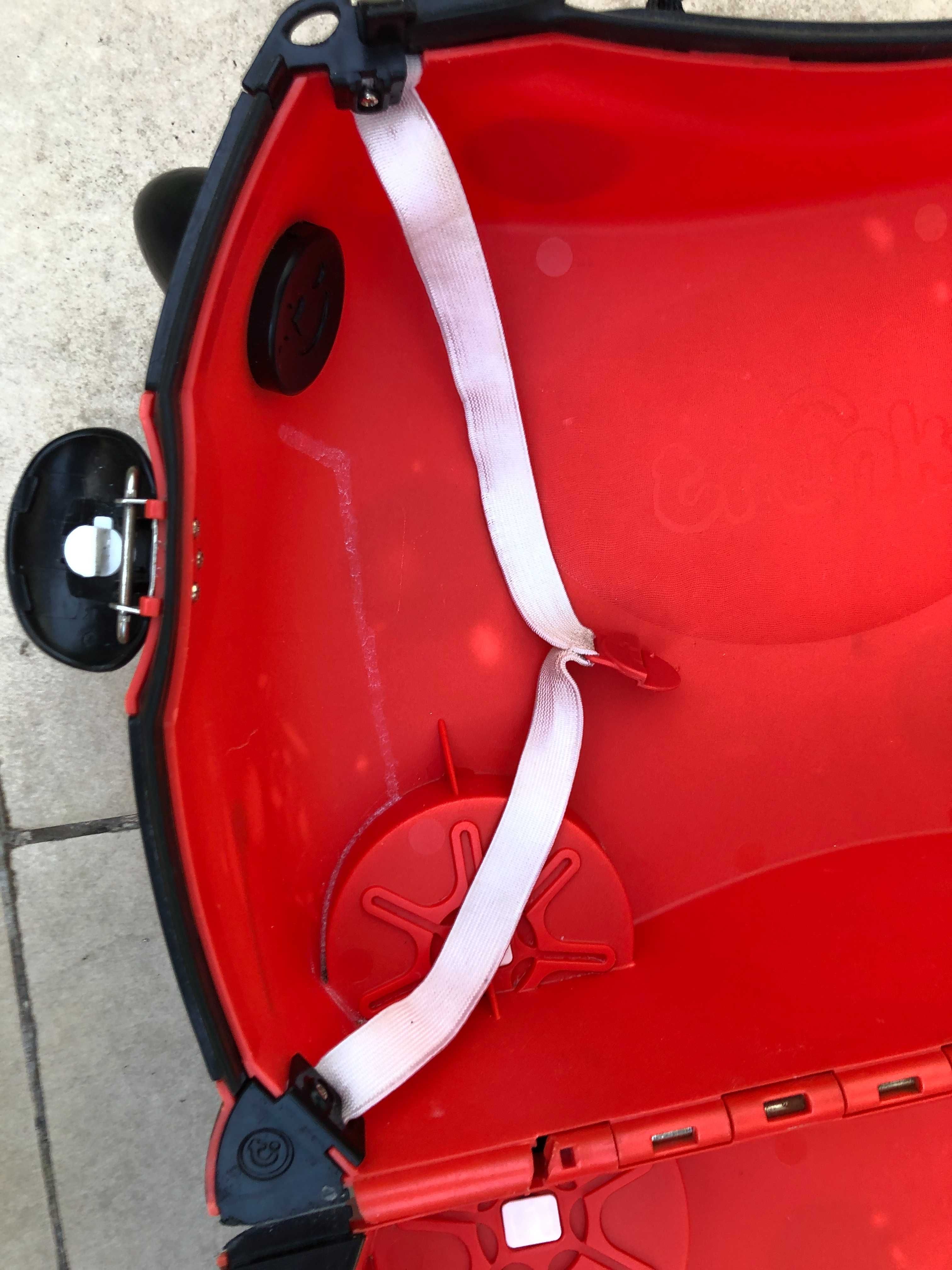 Walizeczka marki TRUNKI, jeździk dla dzieci, Biedronka.