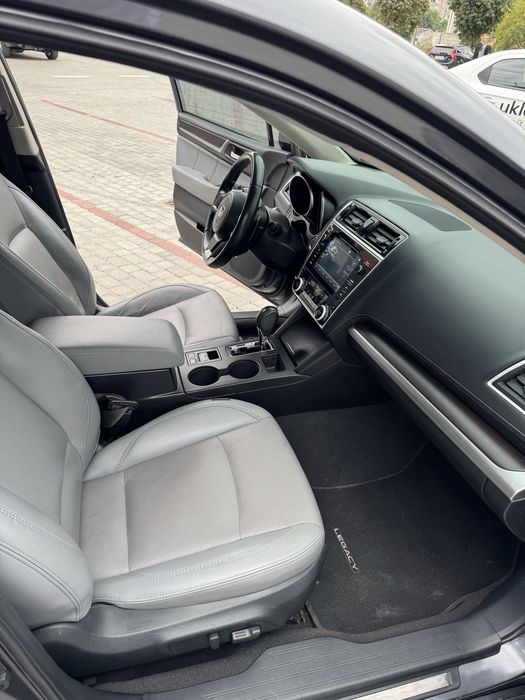 Продам Subaru Legacy 2018 рік