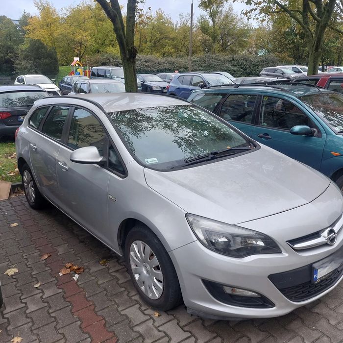 Opel Astra OPEL Astra Tourer 2013r diesel