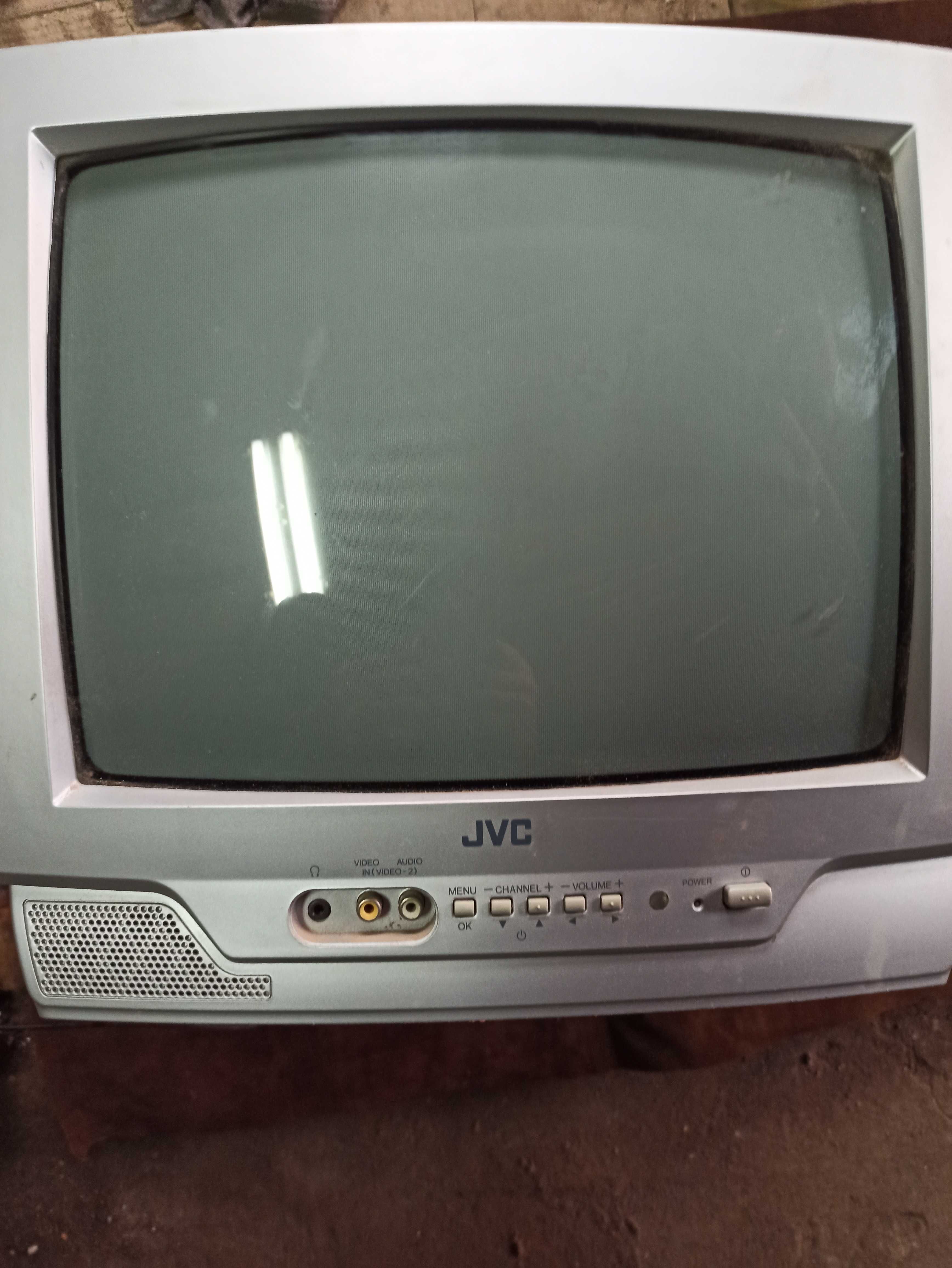 Телевизор JVC  AV-1404AE 14"