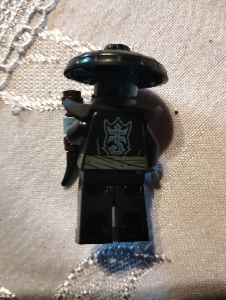 Ninjago LEGO Nokt (Lloyd,Nya,Kai)