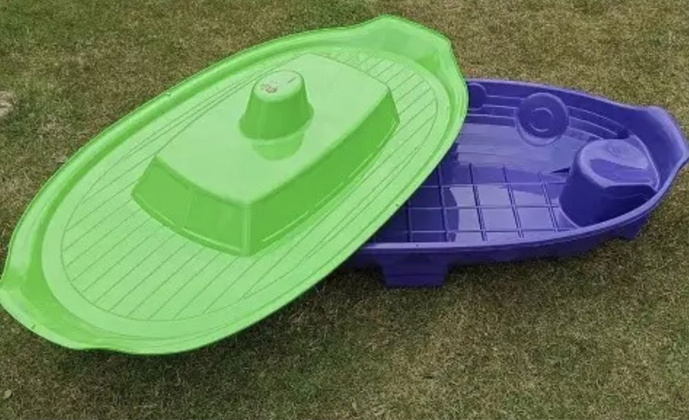 Дитячий будинок! Дитяча гірка! Пісочниця!  Гойдалка! Стіл! Домик!