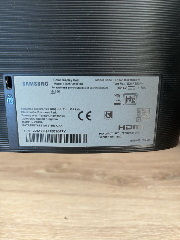 Monitor samsung S24F350FHU 2017 rok