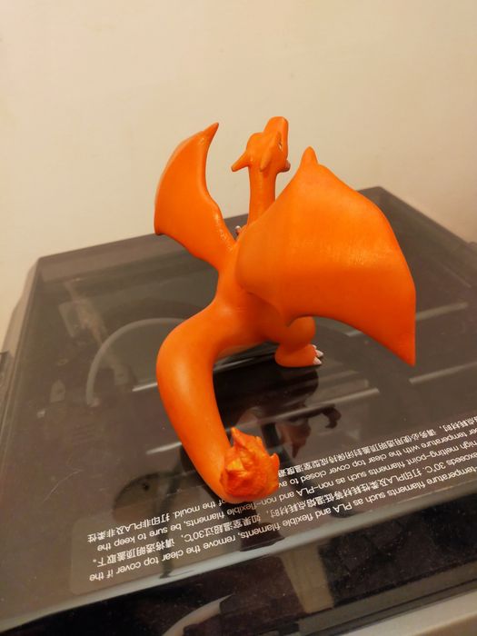 Figurka Pokemon ręcznie malowana