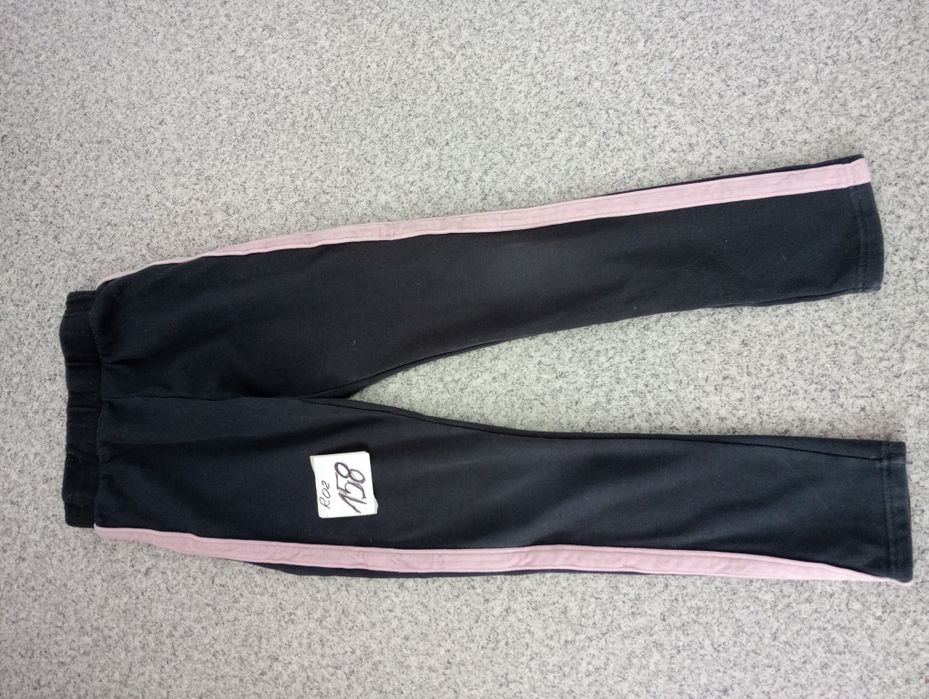 Dresowe spodnie dziewczęce roz.158