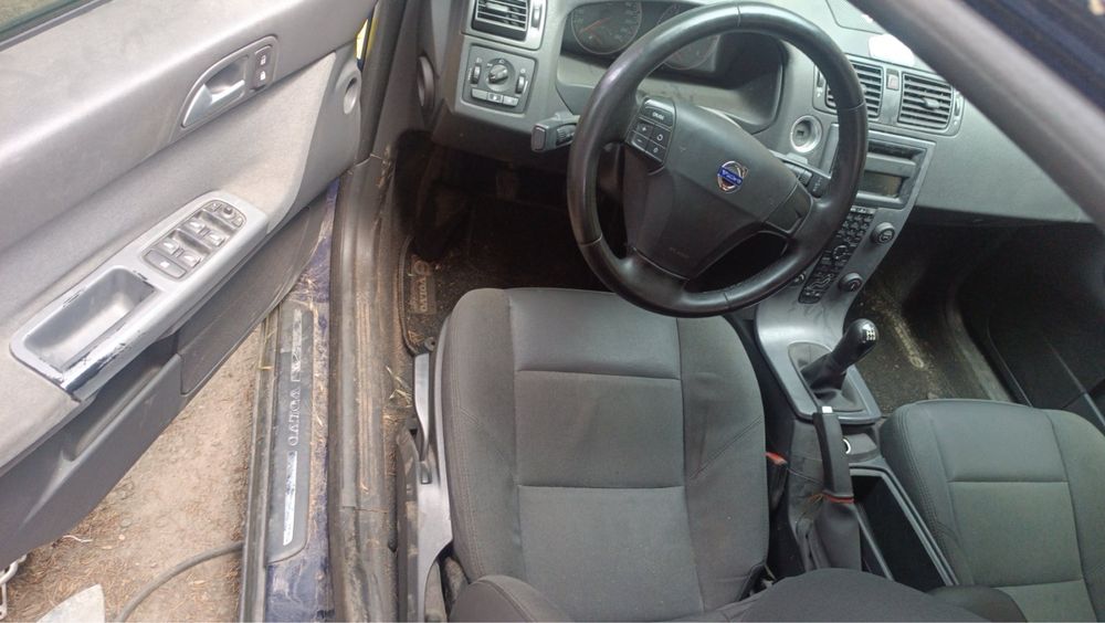 Volvo v50 1.6D 16 кл. По запчастям